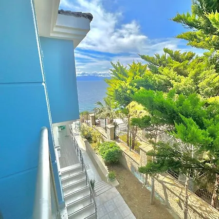 ホテル Fener Cafe & Kahvalti Çeşme