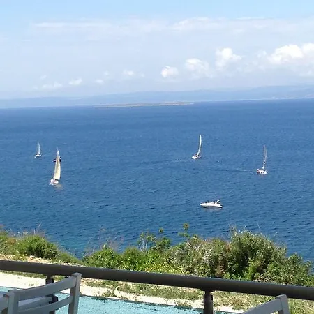 Fener Cafe & Kahvalti Hotel Cesme