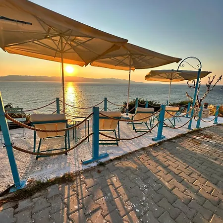 Отель Fener Cafe & Kahvalti 3*