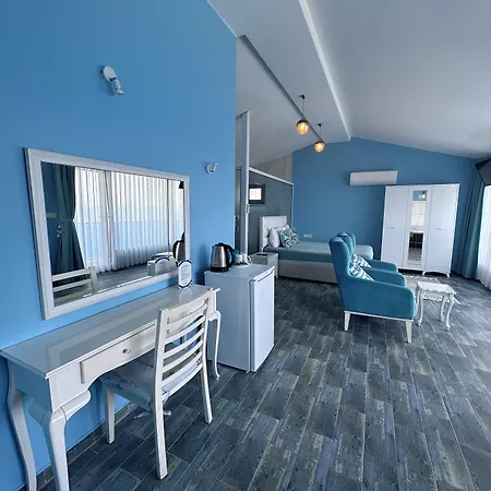 Fener Cafe & Kahvalti 3* Кешме