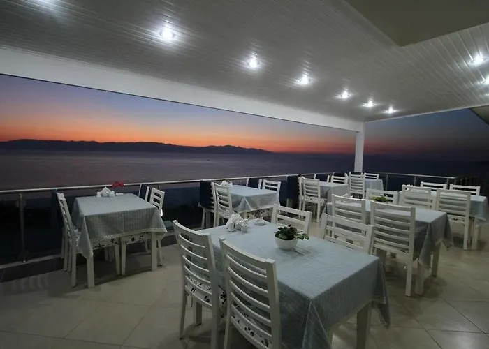 Fener Café&kahvalti 3* Çeşme
